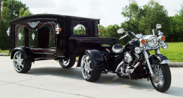 harley-davidson-road-king-trike-carro-funebre-per-funerali.jpg