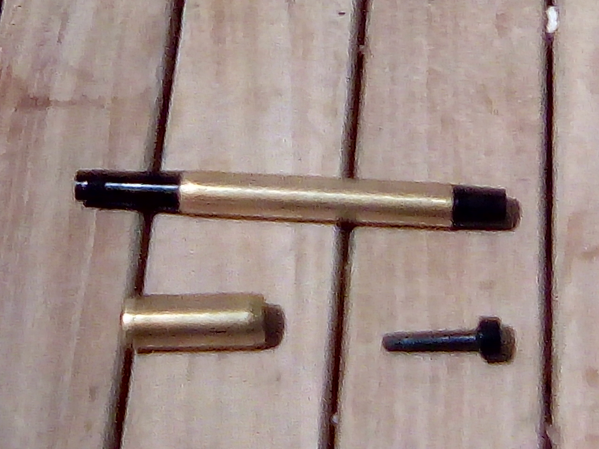 penna oro_3.jpg